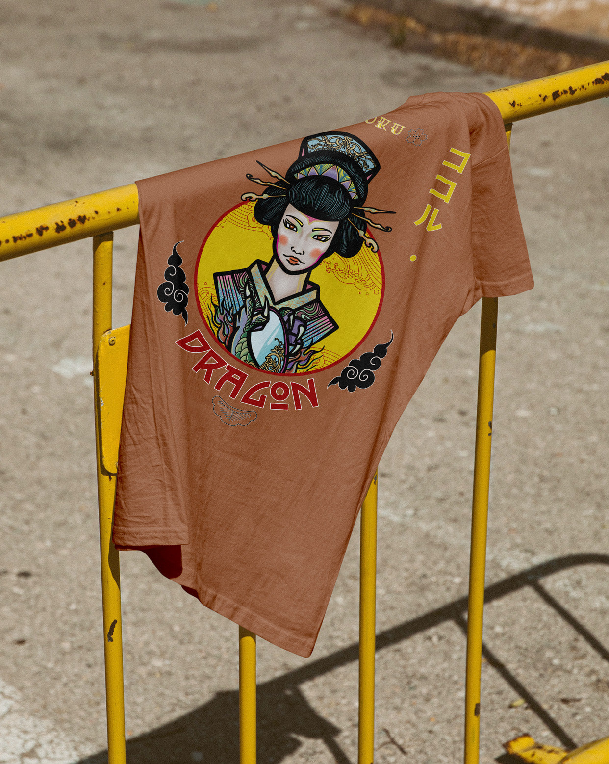 Geisha Dragon OVERSIZE