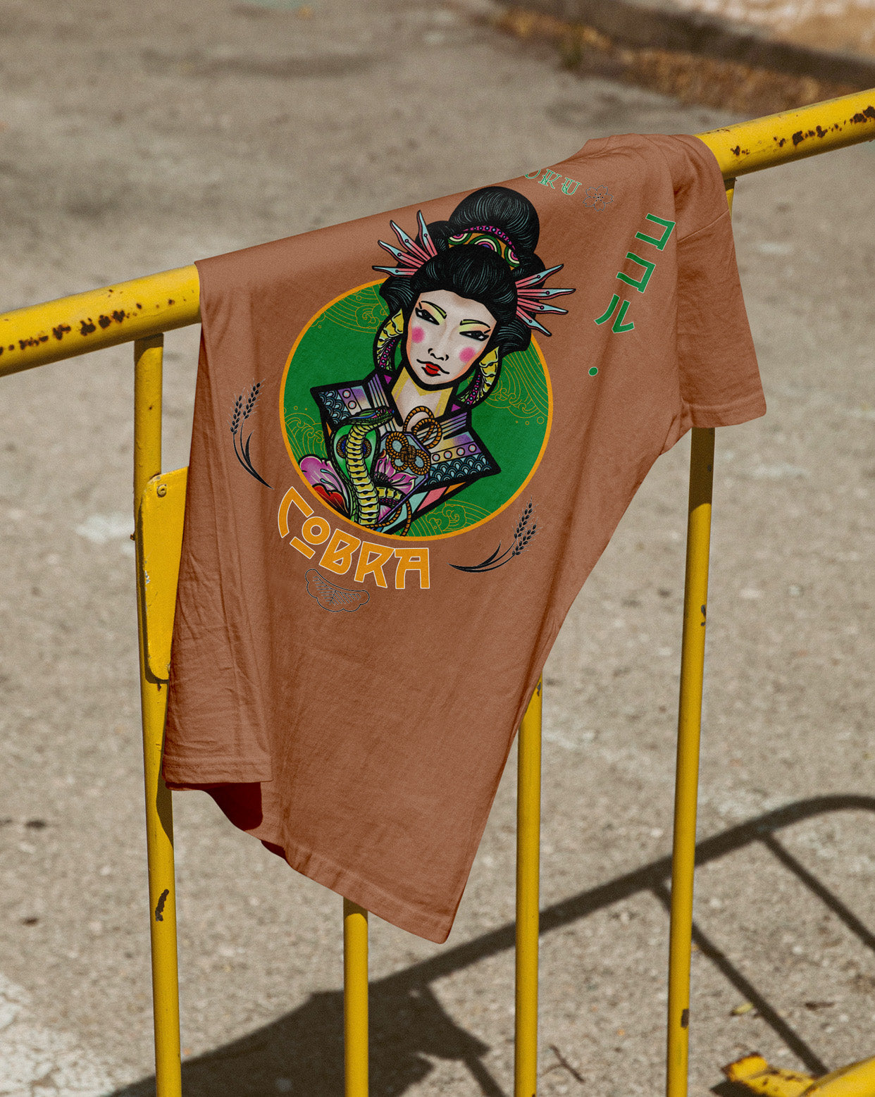 Geisha Cobra OVERSIZE