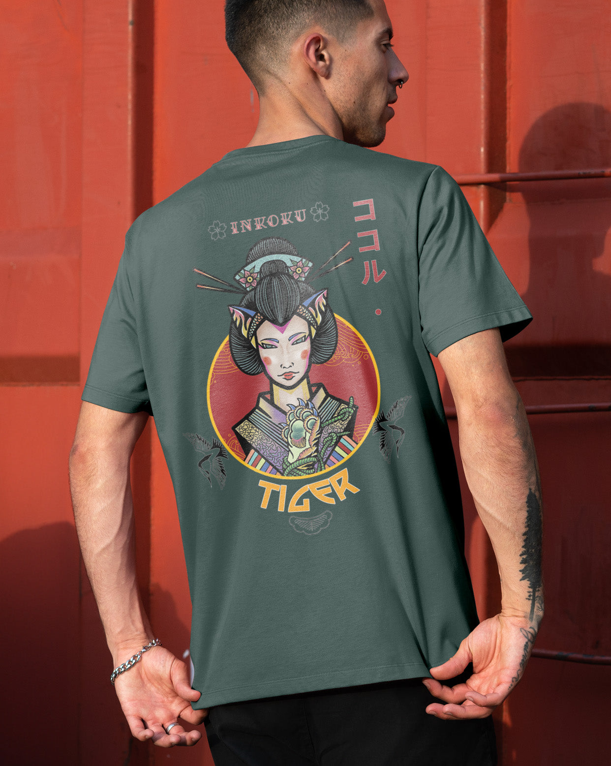 Oversized Geisha